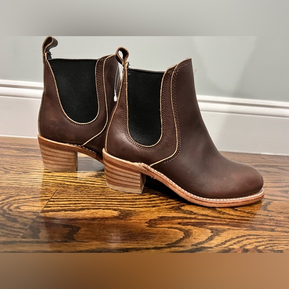Red Wing Heritage Harriet Chelsea Ankle Boots Women 5 B Amber Harness Brown - Picture 4 of 10